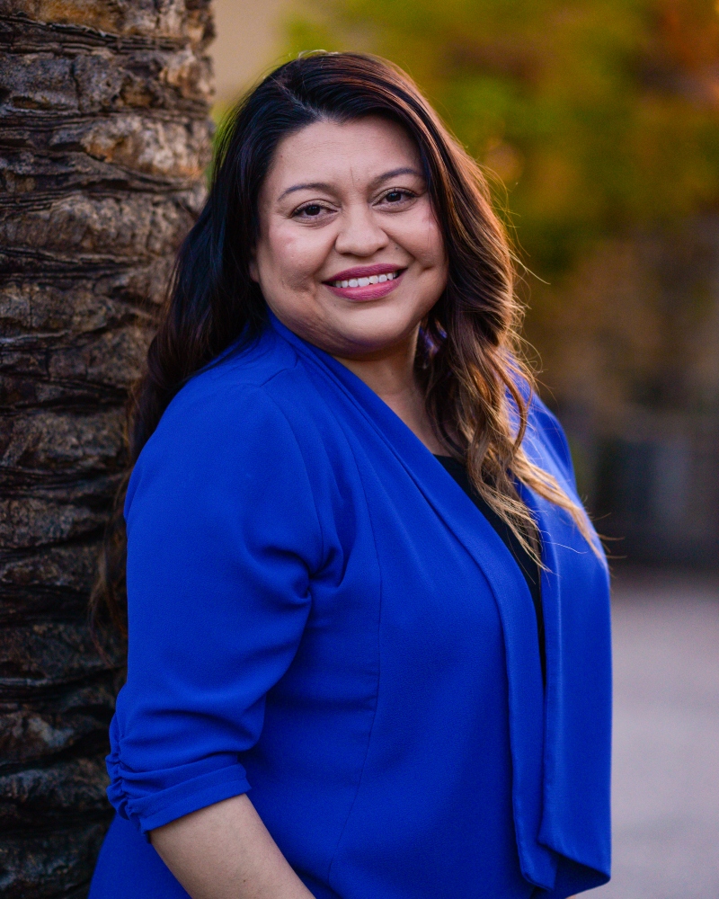 Jesenia Rivera-Palacios LPCC | Child, Teen and Family Therapists